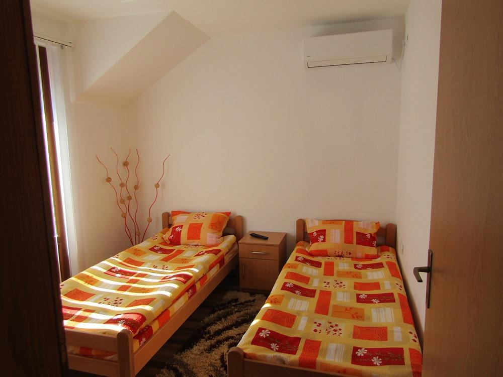 Apartment And Rooms Konak Višegrad Exterior foto